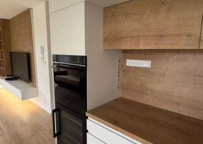 Návrh obývacího pokoje s kuchyní