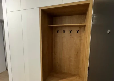 Návrh a realizace zádveří